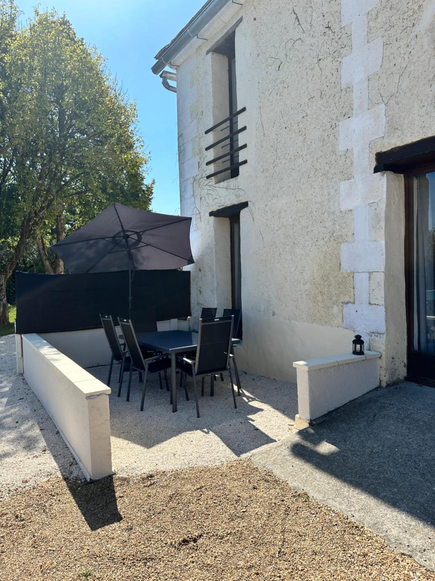 Вилла Domaine De La Roche Chabrelle Saint-Just  Экстерьер фото